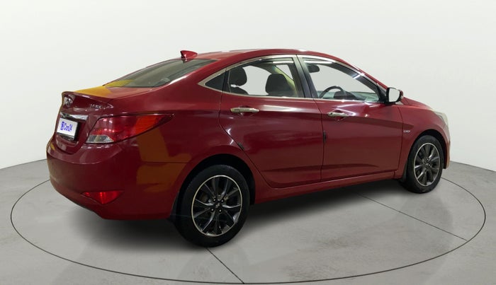 2016 Hyundai Verna 1.6 CRDI SX, Diesel, Manual, 1,02,496 km, Right Back Diagonal