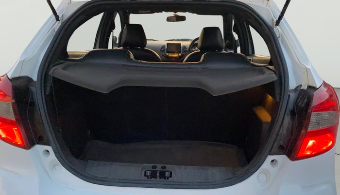 2018 Ford FREESTYLE TITANIUM 1.5 DIESEL, Diesel, Manual, 1,30,602 km, Boot Open Zoomed View