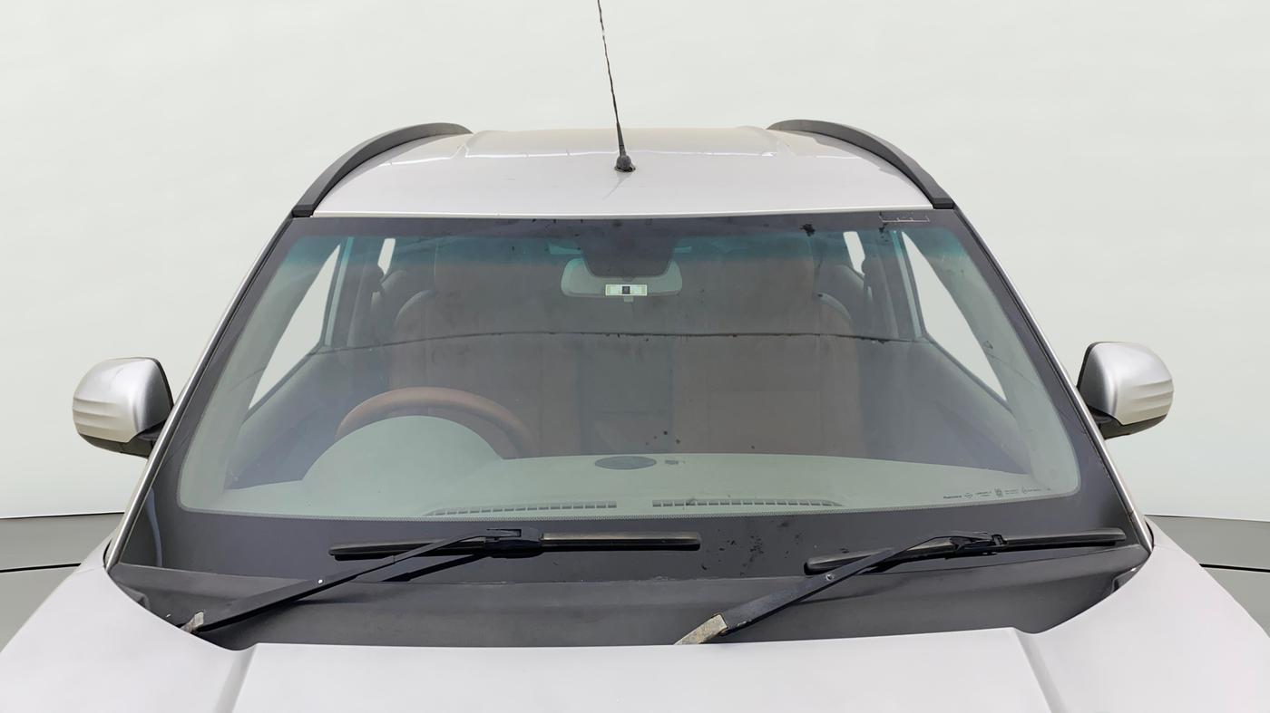 2016 Mahindra Kuv100 K8 5 STR, Petrol, Manual, 61,297 km, Front Windshield