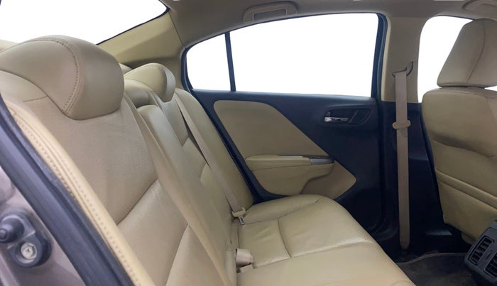 2016 Honda City 1.5L I-VTEC VX CVT, Petrol, Automatic, 1,47,331 km, Right Side Rear Door Cabin