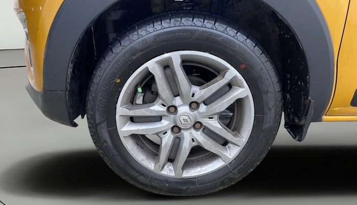 2019 Renault TRIBER RXZ, Petrol, Manual, 58,668 km, Left Front Wheel