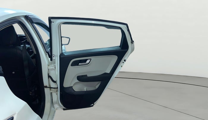 2023 Tata ALTROZ XZ DIESEL, Diesel, Manual, 57,043 km, RHS Rear Door