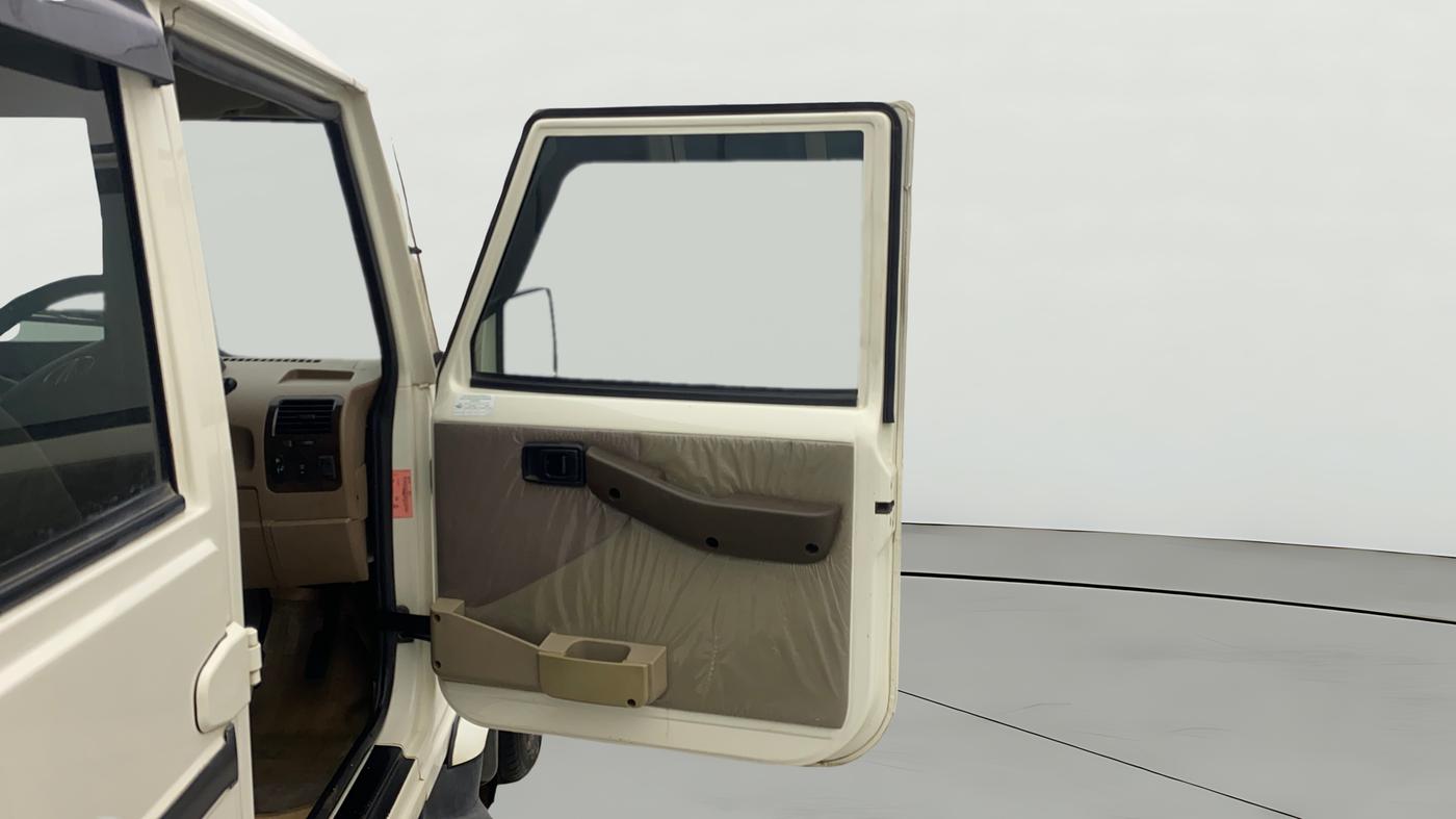2020 Mahindra Bolero B6, Diesel, Manual, 1,08,181 km, RHS Front Door