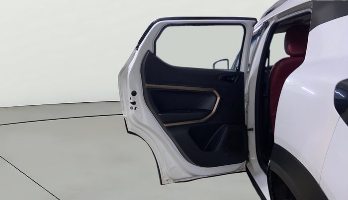 2022 Renault Kiger RXT (O) MT, Petrol, Manual, 25,156 km, LHS Rear Door