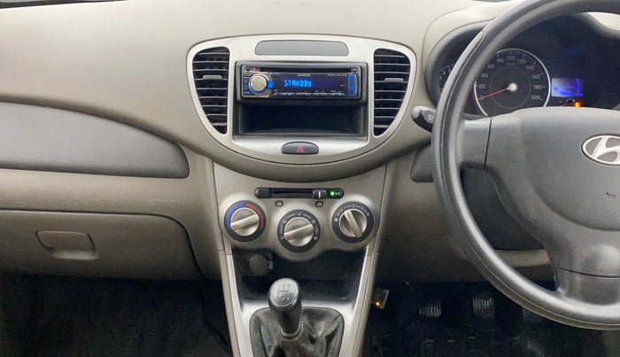 2013 Hyundai i10 MAGNA 1.1, CNG, Manual, 77,830 km, Air Conditioner