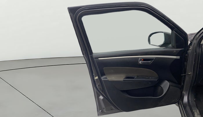 2017 Maruti Swift VDI, Diesel, Manual, 99,975 km, LHS Front Door