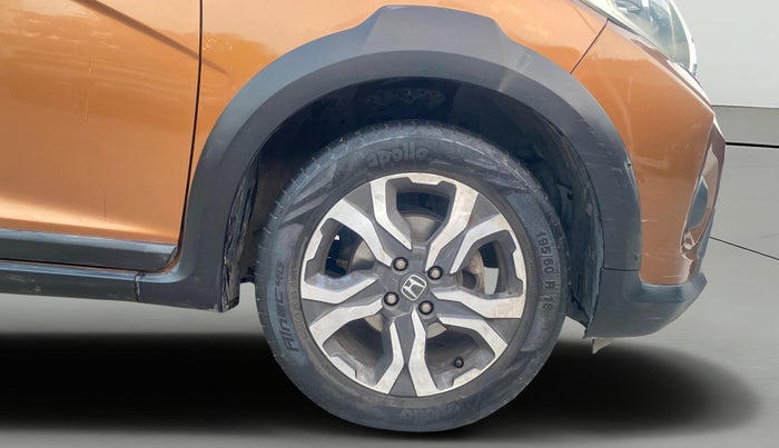 2017 Honda WR-V 1.2L I-VTEC VX MT, CNG, Manual, 1,04,053 km, Right Front Wheel