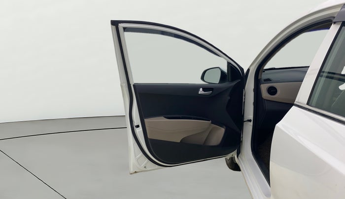 2017 Hyundai Grand i10 SPORTZ 1.2 KAPPA VTVT, Petrol, Manual, 20,125 km, LHS Front Door