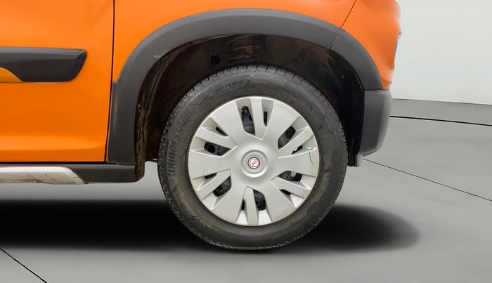 2019 Maruti S PRESSO VXI+, CNG, Manual, 1,12,306 km, Right Front Wheel