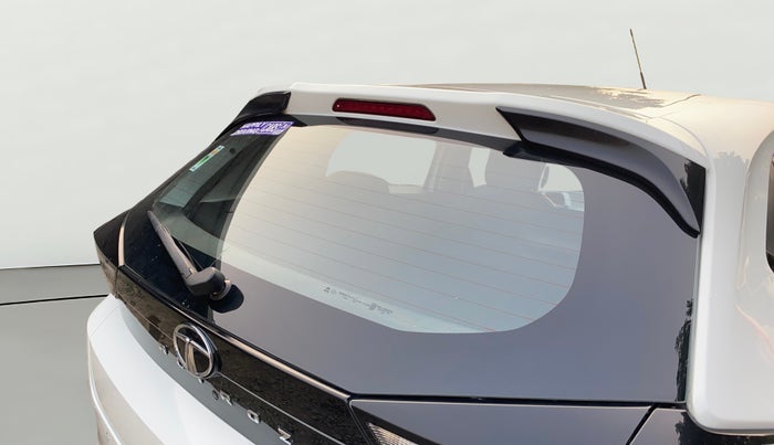 2023 Tata ALTROZ XZ PETROL, Petrol, Manual, 21,487 km, Rear Wiper