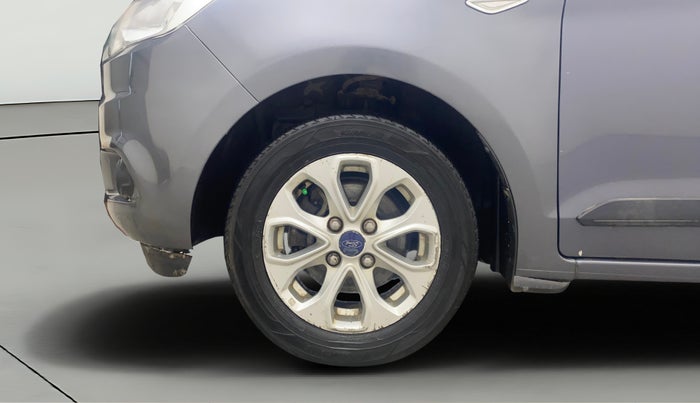 2016 Ford Figo Aspire TITANIUM 1.2 PETROL, Petrol, Manual, 43,432 km, Left Front Wheel