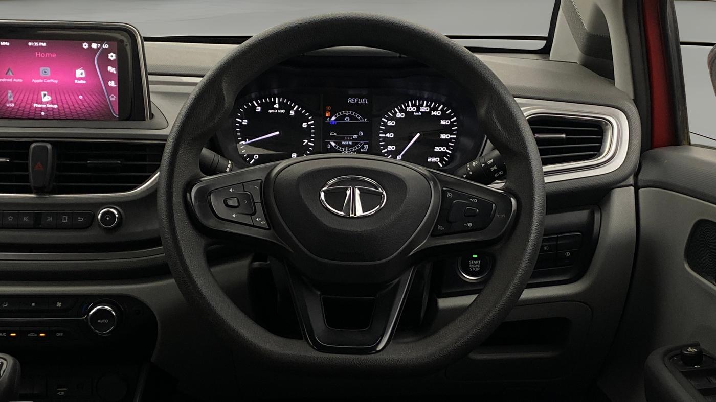 2020 Tata ALTROZ XT PETROL, Petrol, Manual, 52,151 km, Steering Wheel Close Up