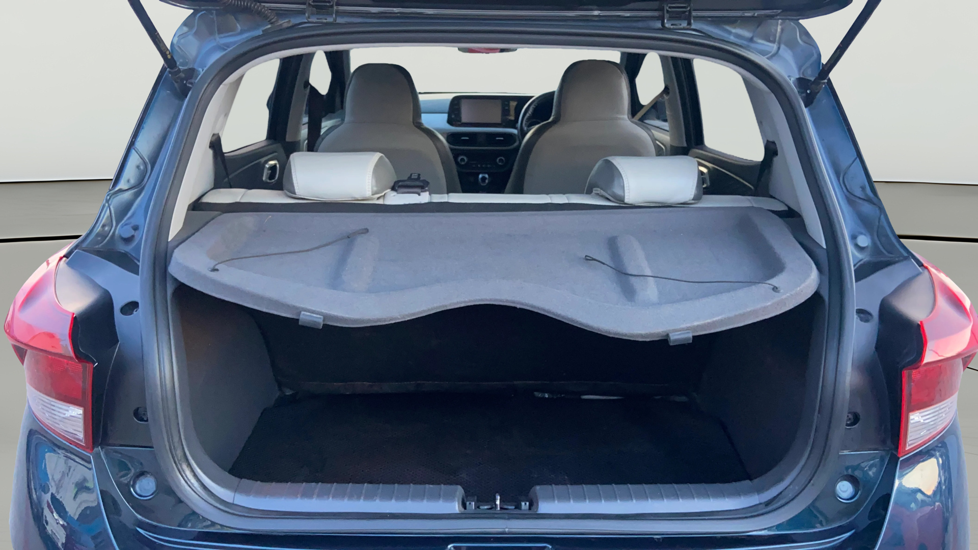 2023 Hyundai GRAND I10 NIOS SPORTZ AMT 1.2 KAPPA VTVT, Petrol, Automatic, 56,130 km, Boot Open Zoomed View