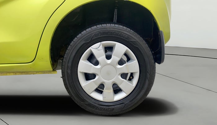 2017 Datsun Redi Go S, Petrol, Manual, 51,435 km, Left Rear Wheel