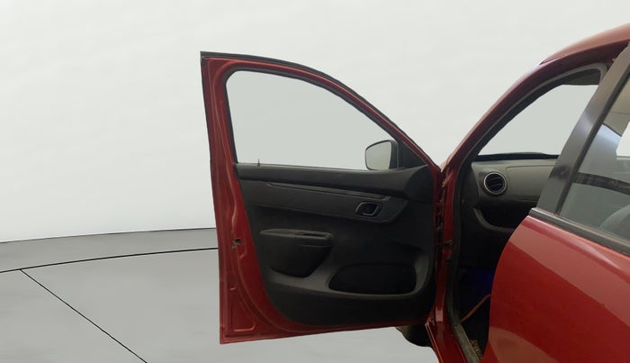 2019 Renault Kwid RXL, Petrol, Manual, 47,505 km, LHS Front Door