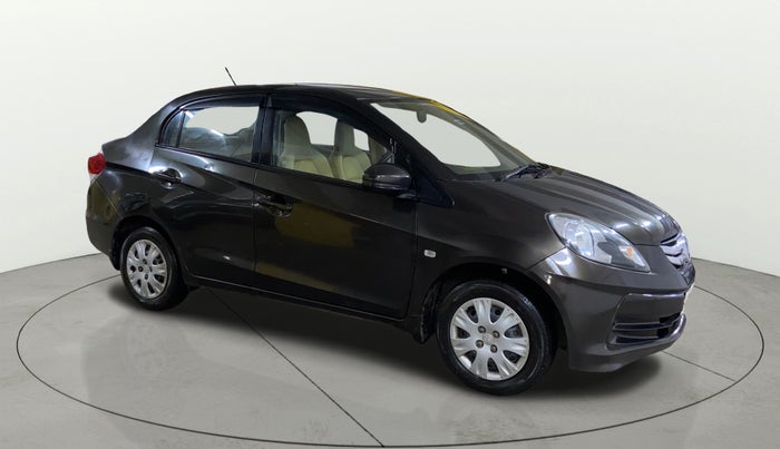 2015 Honda Amaze 1.2L I-VTEC S, Petrol, Manual, 95,974 km, Right Front Diagonal