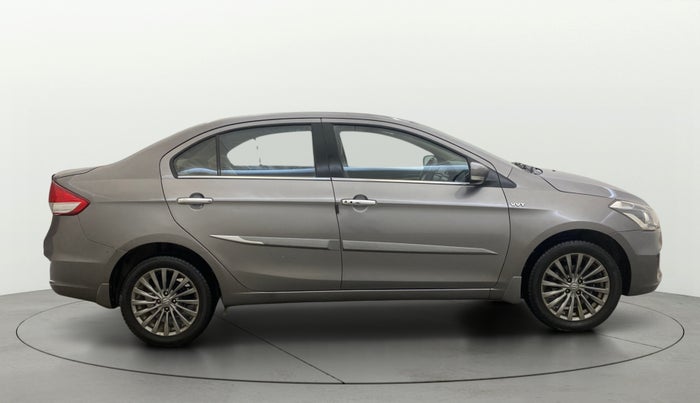 2016 Maruti Ciaz ZXI+, Petrol, Manual, 80,284 km, Right Side View