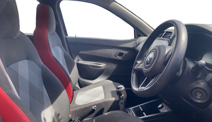 2021 Renault Kwid RXT 1.0 (O), Petrol, Manual, 41,310 km, Right Side Front Door Cabin