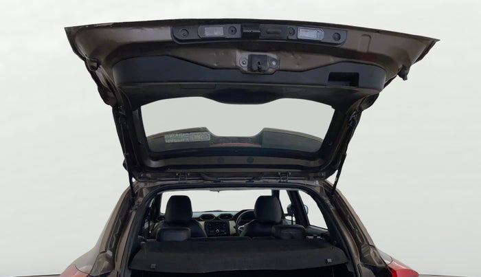 2021 Nissan MAGNITE XL TURBO CVT, Petrol, Automatic, 20,639 km, Boot Door Open