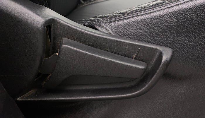 2020 Maruti S PRESSO VXI PLUS AMT, Petrol, Automatic, 29,260 km, Driver Side Adjustment Panel