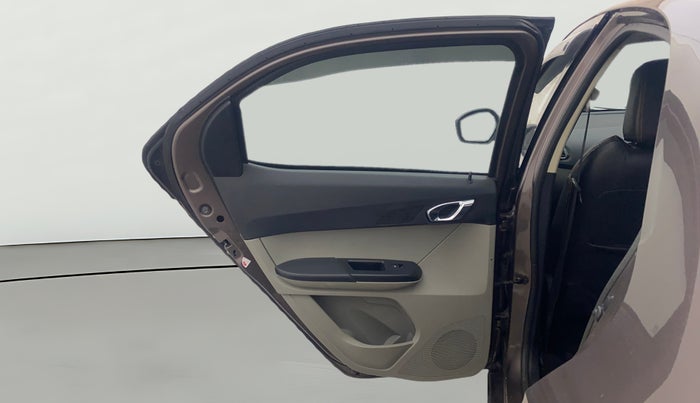 2017 Tata Tiago XZ PETROL, Petrol, Manual, 53,625 km, LHS Rear Door