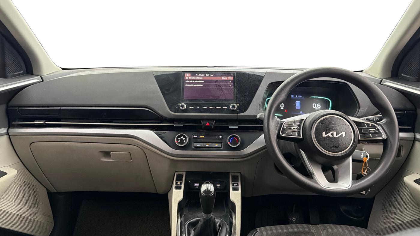2023 KIA CARENS PRESTIGE 1.5 DIESEL IMT 7 STR, Diesel, Manual, 1,05,054 km, Dashboard