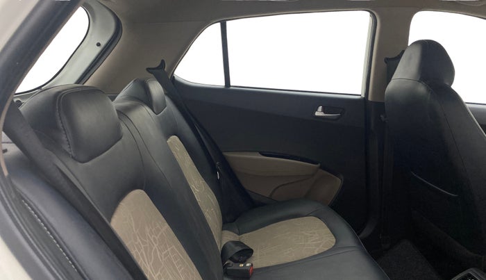 2018 Hyundai Grand i10 SPORTZ 1.2 KAPPA VTVT, Petrol, Manual, 52,665 km, Right Side Rear Door Cabin