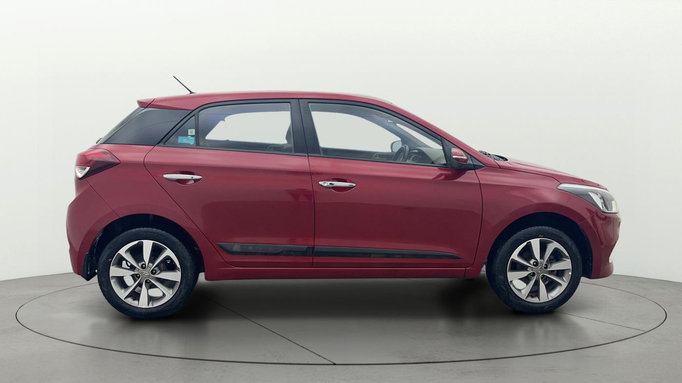 2016 Hyundai Elite i20 ASTA 1.2, Petrol, Manual, 1,02,226 km, Right Side View