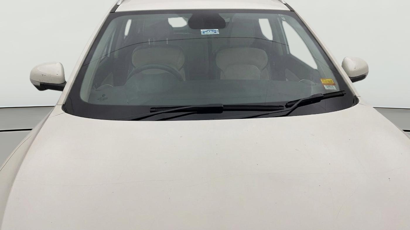 2022 MG ASTOR SHARP 1.5 MT, Petrol, Manual, 62,393 km, Front Windshield