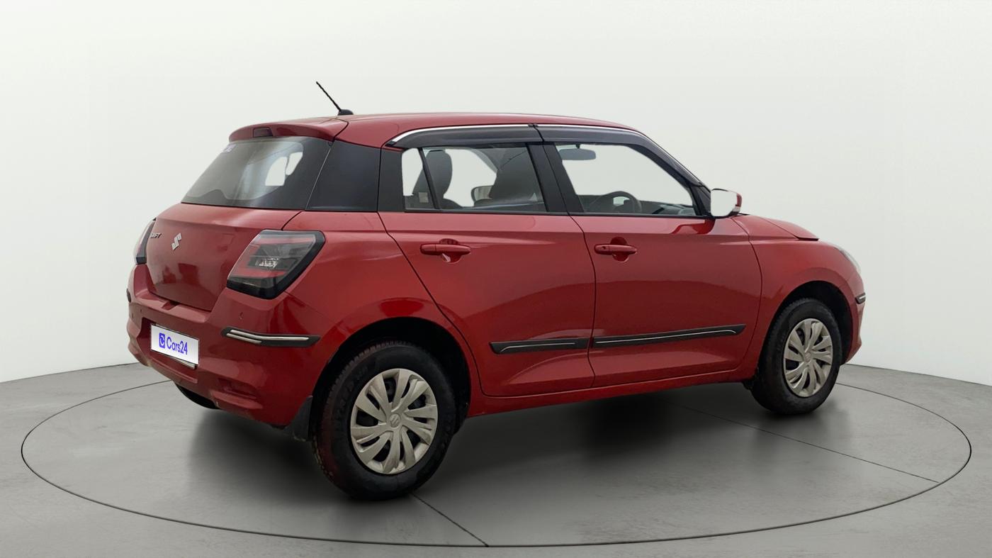 2024 Maruti Swift VXi AMT, Petrol, Automatic, 26,971 km, Right Back Diagonal