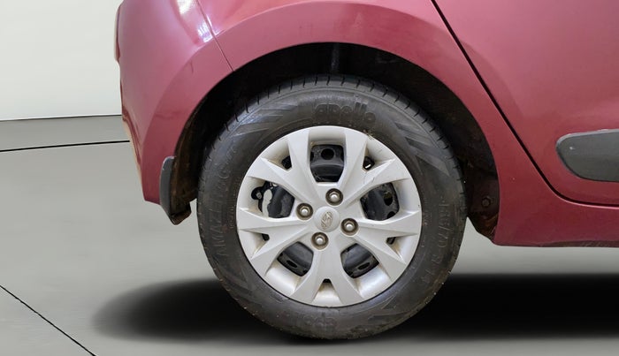 2015 Hyundai Grand i10 SPORTZ 1.2 KAPPA VTVT, Petrol, Manual, 52,891 km, Right Rear Wheel