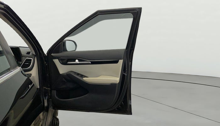 2020 KIA SELTOS HTX 1.5 PETROL, Petrol, Manual, 76,737 km, RHS Front Door