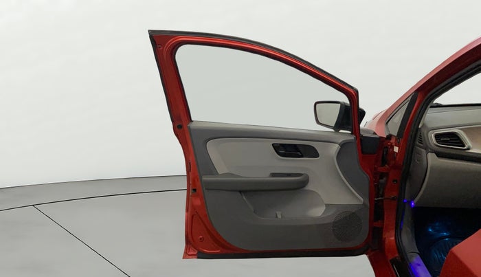 2020 Tata ALTROZ XT PETROL, Petrol, Manual, 87,123 km, LHS Front Door