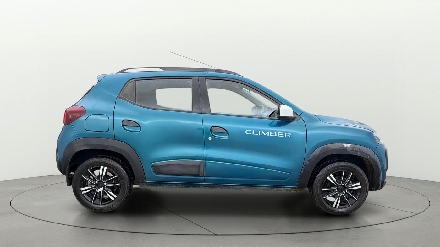 2022 Renault Kwid CLIMBER AMT 1.0, Petrol, Automatic, 13,923 km, Right Side View