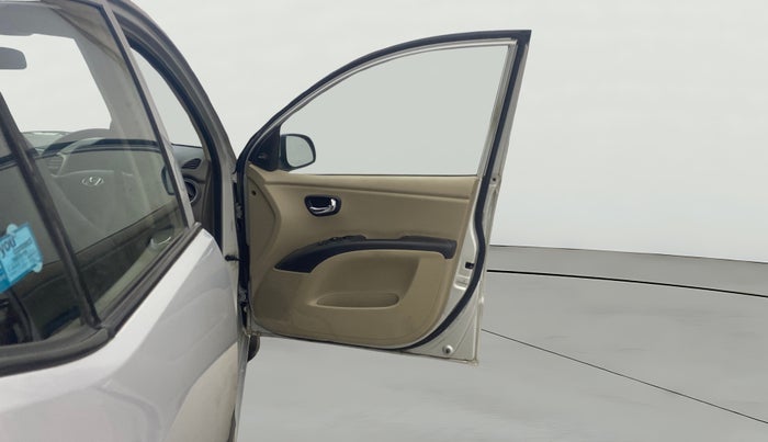 2014 Hyundai i10 SPORTZ 1.1, Petrol, Manual, 64,534 km, RHS Front Door