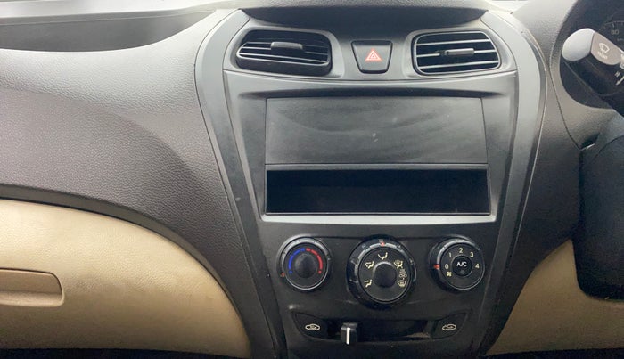 2014 Hyundai Eon D-LITE+, Petrol, Manual, 84,097 km, Air Conditioner