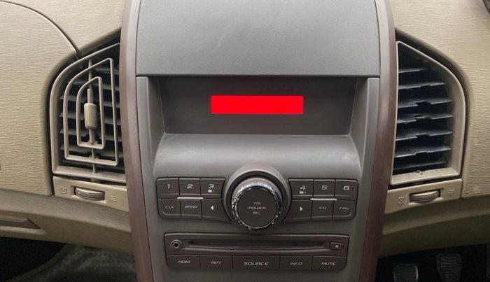 2014 Mahindra XUV500 W4, Diesel, Manual, 1,12,565 km, Air Conditioner