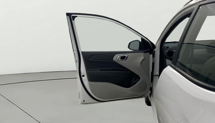 2022 Hyundai GRAND I10 NIOS ASTA AMT 1.2 KAPPA VTVT, Petrol, Automatic, 20,595 km, LHS Front Door
