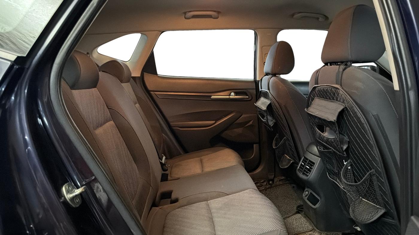 2023 KIA SELTOS HTK 1.5 PETROL, Petrol, Manual, 64,925 km, Right Side Rear Door Cabin