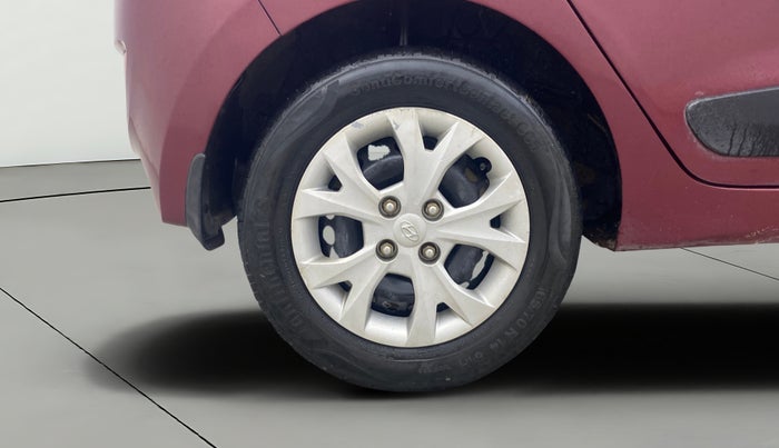 2014 Hyundai Grand i10 SPORTZ 1.2 KAPPA VTVT, Petrol, Manual, 66,342 km, Right Rear Wheel