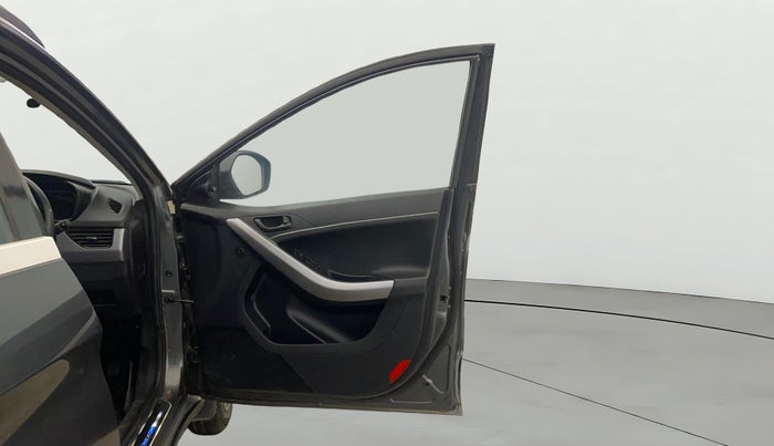 2021 Tata NEXON XMA PETROL, Petrol, Automatic, 39,115 km, RHS Front Door