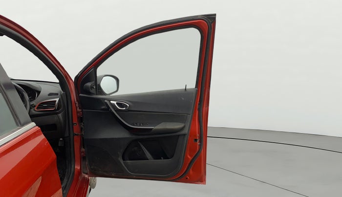 2019 Tata Tigor JTP petrol, Petrol, Manual, 79,347 km, RHS Front Door