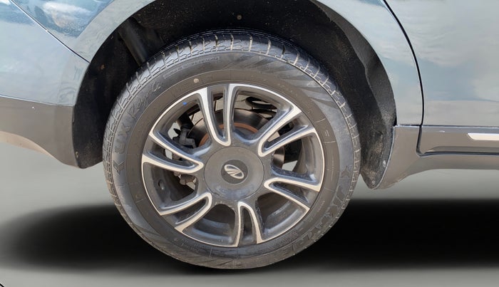 2020 Mahindra MARAZZO M 6 + 8 STR, Diesel, Manual, 73,903 km, Right Rear Wheel