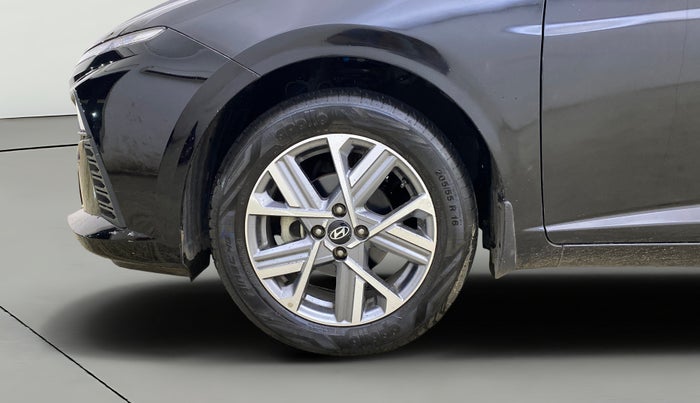 2025 Hyundai Verna SX(O) 1.5 MPI IVT , Petrol, Automatic, 5,455 km, Left Front Wheel