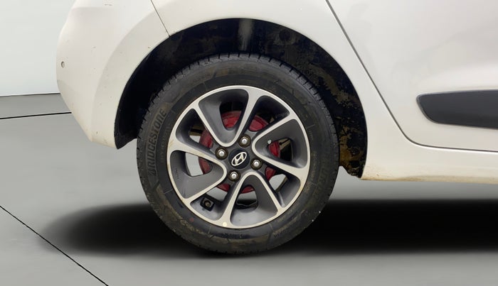 2019 Hyundai Grand i10 SPORTZ AT 1.2 KAPPA VTVT, Petrol, Automatic, 64,035 km, Right Rear Wheel
