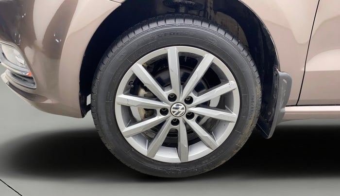 2018 Volkswagen Polo HIGHLINE PLUS 1.0 16 ALLOY, Petrol, Manual, 11,091 km, Left Front Wheel