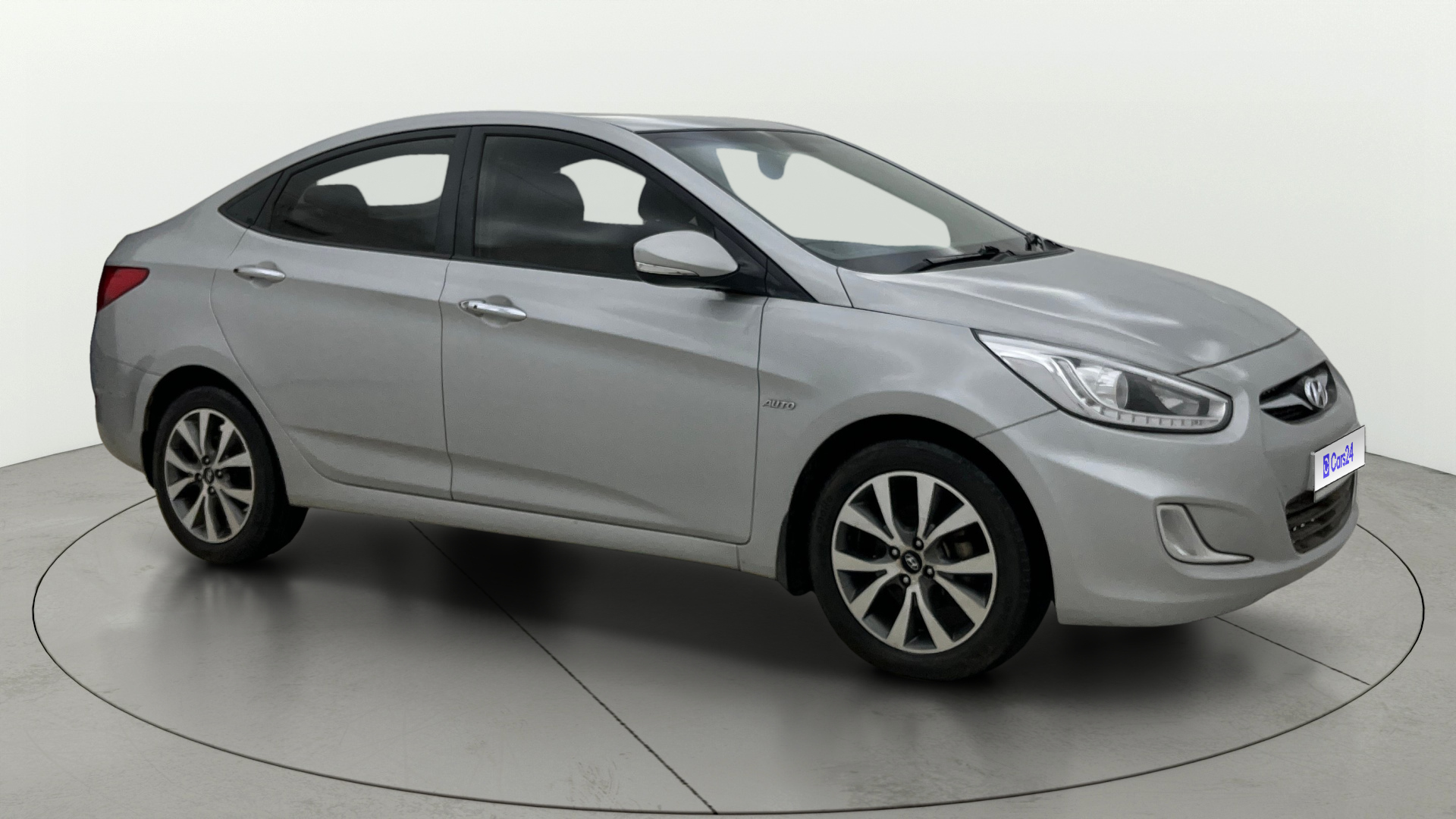 2014 Hyundai Verna FLUIDIC 1.6 CRDI SX OPT AT 2014 Hyundai Verna FLUIDIC 1.6 CRDI SX OPT AT