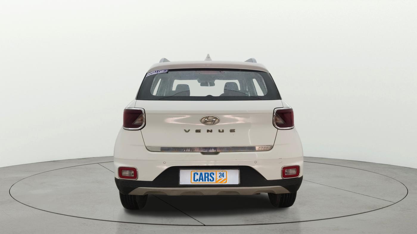 2022 Hyundai VENUE S+ 1.2, Petrol, Manual, 38,396 km, Back/Rear