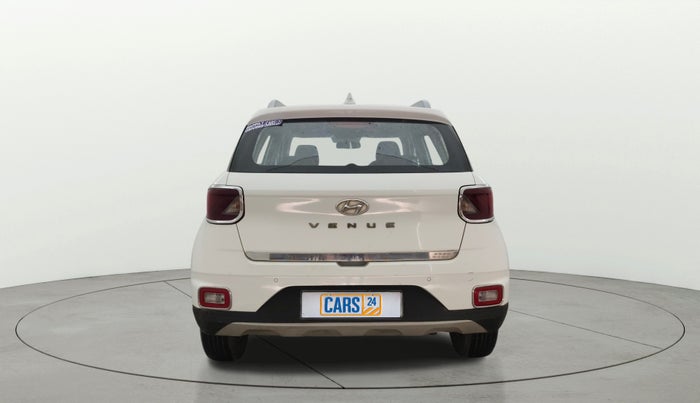 2022 Hyundai VENUE S+ 1.2, Petrol, Manual, 38,396 km, Back/Rear