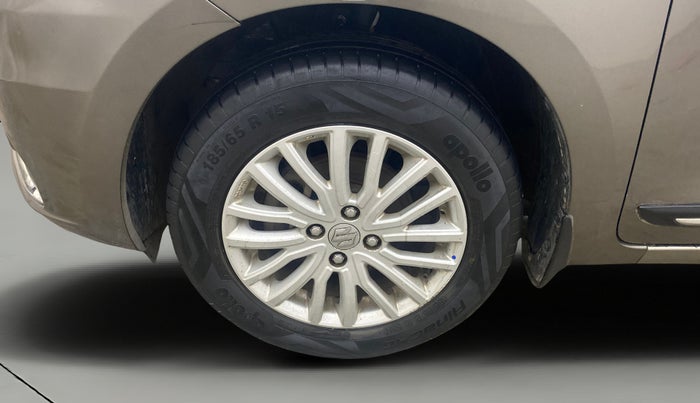 2021 Maruti Dzire ZXI AMT, Petrol, Automatic, 75,765 km, Left Front Wheel